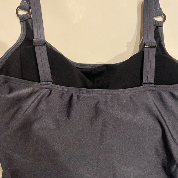 DKNY Bathing Suit NWT- L - Picture 5 of 5